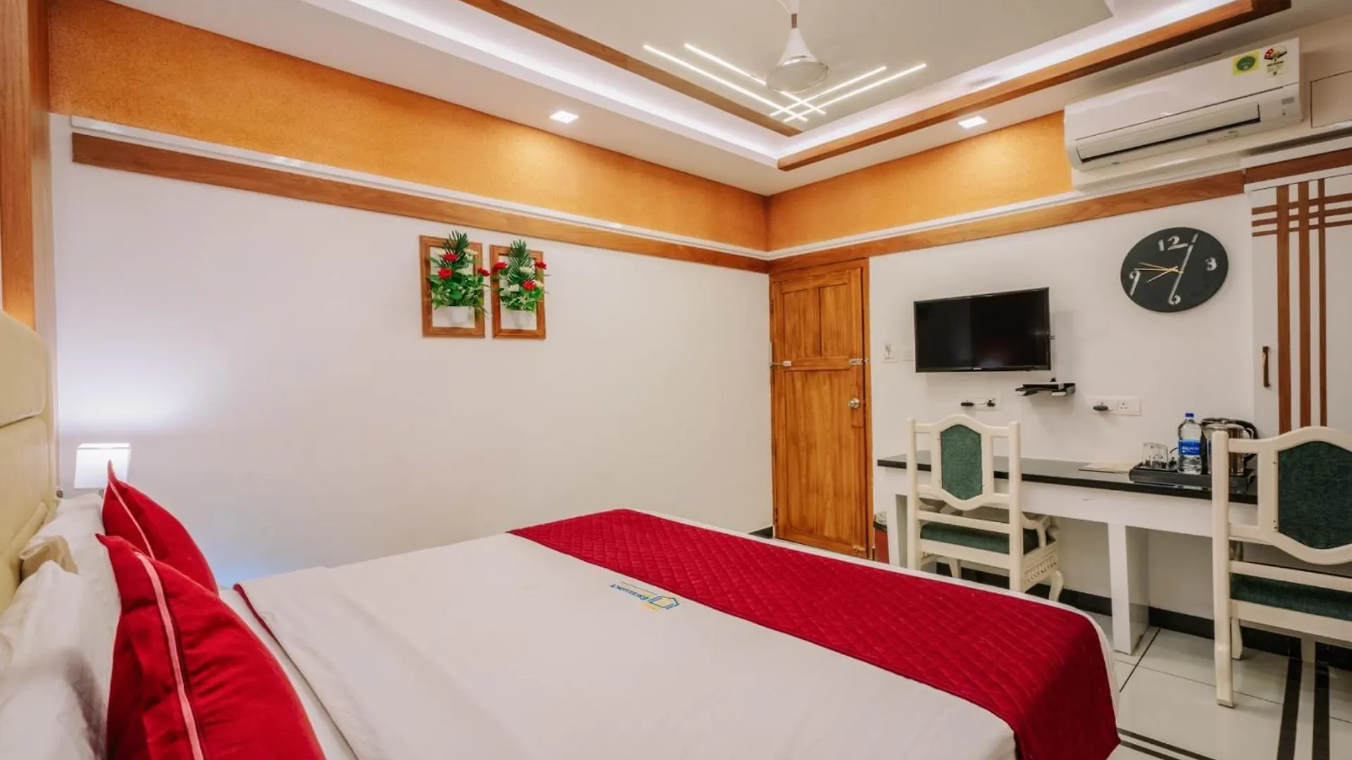 Excellency Airport Hotel Angamaly Indien