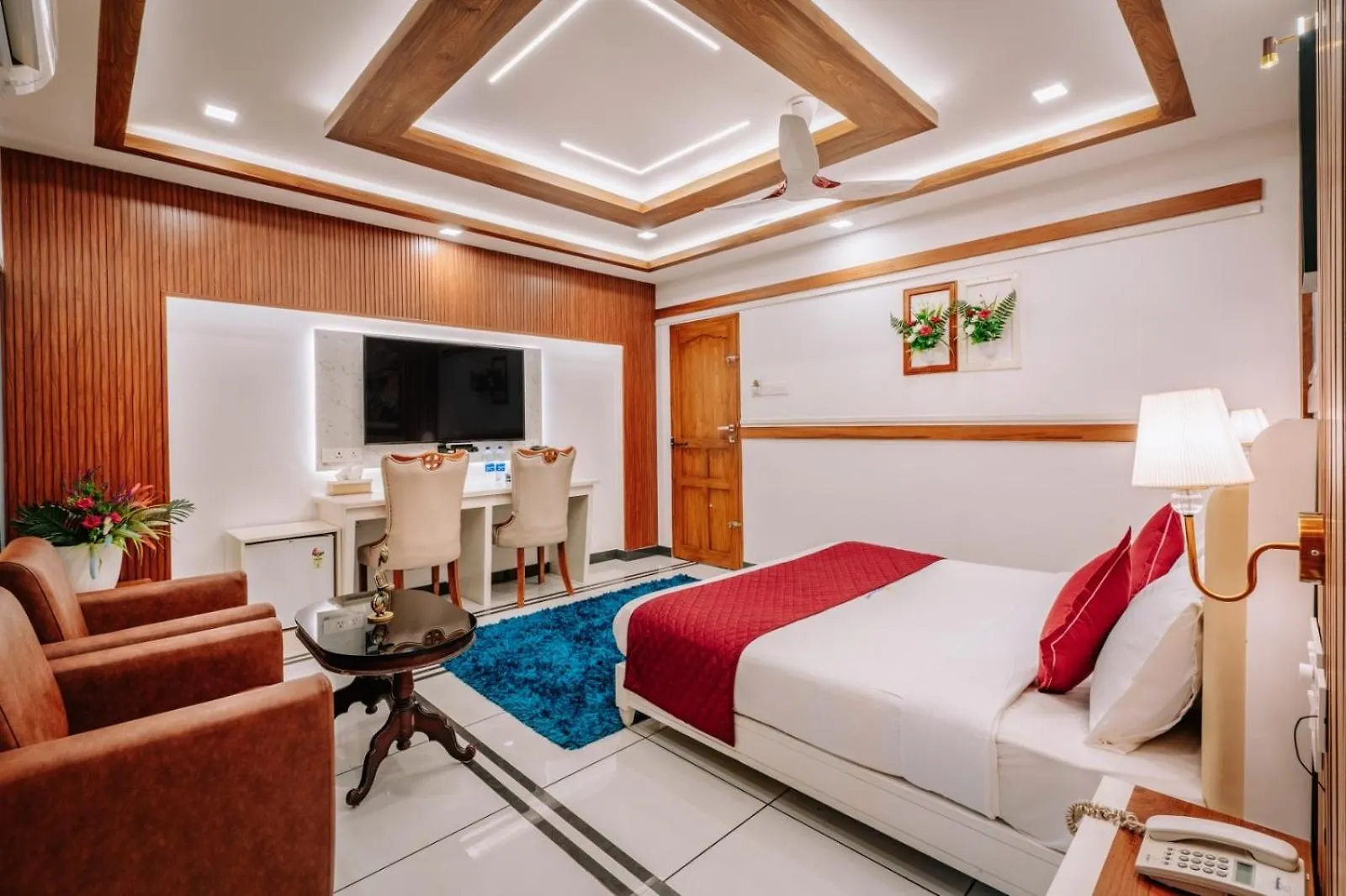 Excellency Airport Hotel Angamaly