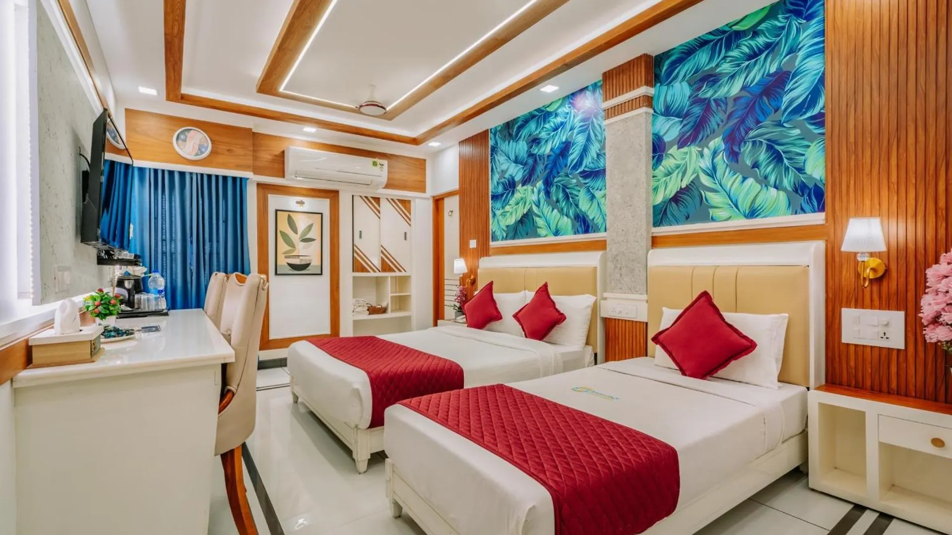 Excellency Airport Hotel Angamaly