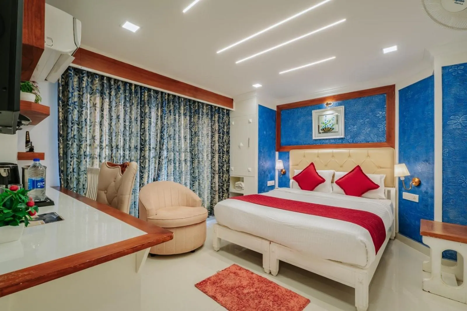 Excellency Airport Hotel Angamaly 3*,
