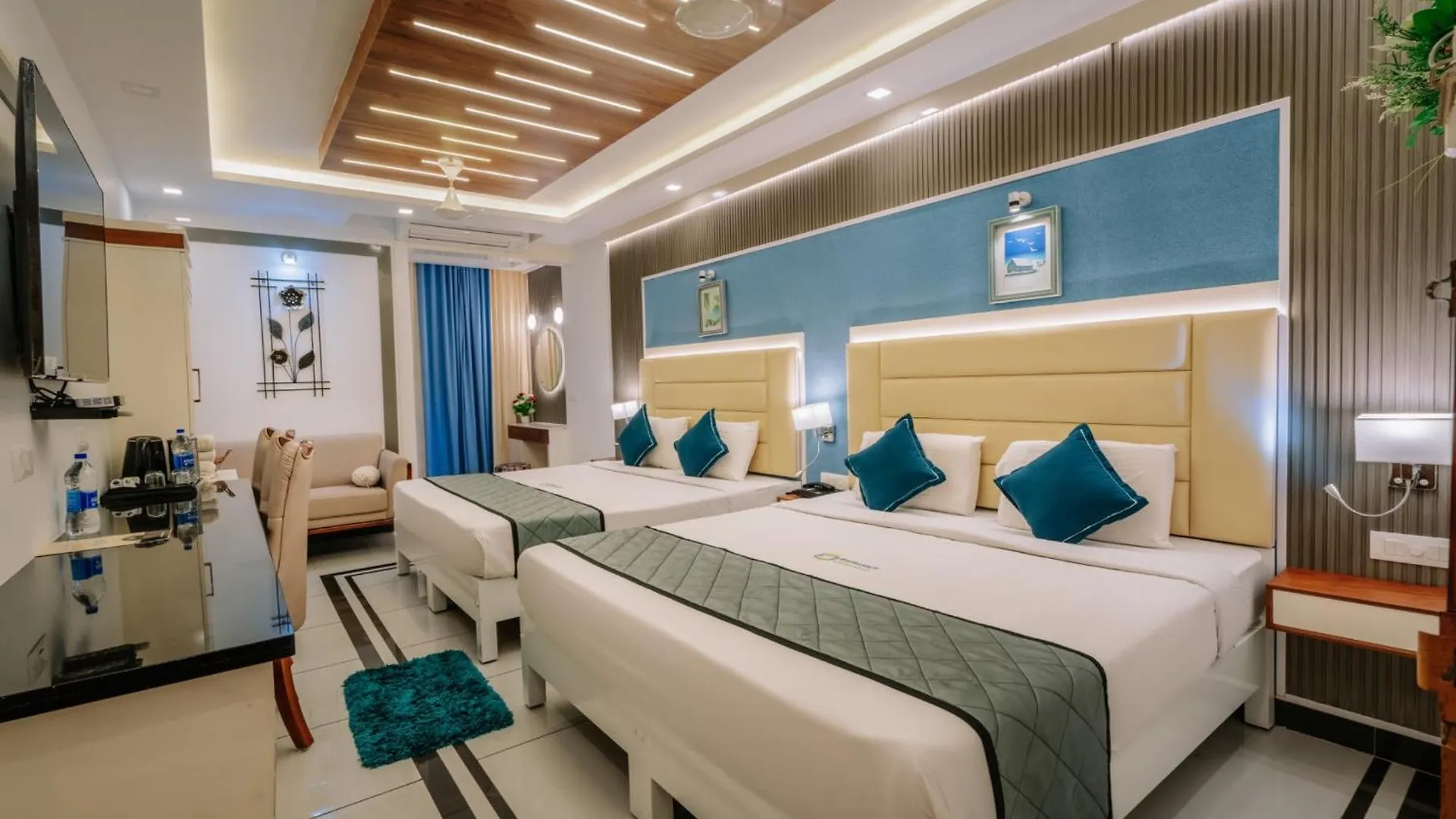 Excellency Airport Hotel Angamali 3*,  India