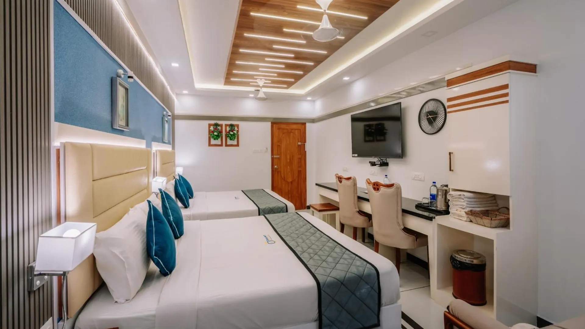 Excellency Airport Hotel Angamali India